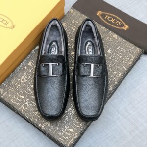 Tod’s Gommino T-Buckle Pebbled Leather Loafer – 1:1 Replica Quality – TO-SH27