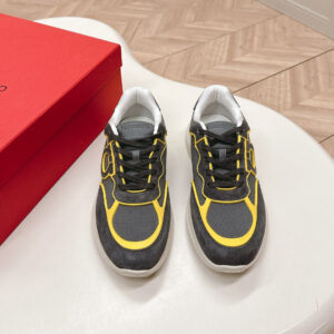 Low-Top Sneaker With Gancini Detail – 1:1 Replica Quality – FER-SOR07