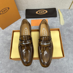 Tod’s Metal-T Leather Loafers – Black – 1:1 Replica Quality – TO-SH08