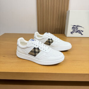 Burberry Court Sneaker With Vintage Check Panel – 1:1 Replica Quality – BBR-SOR07