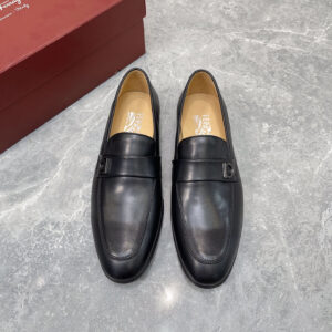 Ferragamo Gancini Signature Loafers – Black Dual Texture – 1:1 Replica Quality – FER-SH65