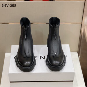 Givenchy Metal Strap Boot – 1:1 Replica Quality – GIV-S06