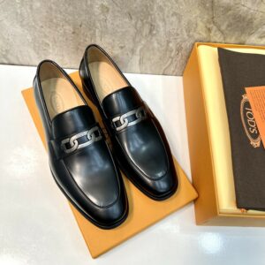 TOD’S Men’s Leather Loafers Chain T Bar Metal Link – 1:1 Replica Quality – TO-SH21