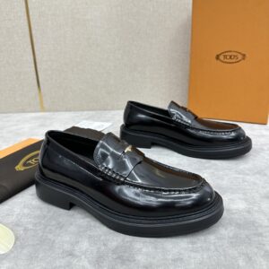 Tod’s Polished Leather Penny Platform Loafer – Black – 1:1 Replica Quality – TO-SH20