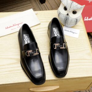 Ferragamo Black Men's Shoe – 1:1 Replica Quality – FER-SH30