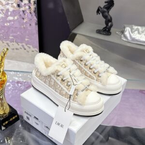 Dior - Beige Cotton Embroidered with Dior Oblique Motif and Ecru Lambskin Shearling – 1:1 Replica Quality – DR-SOR06